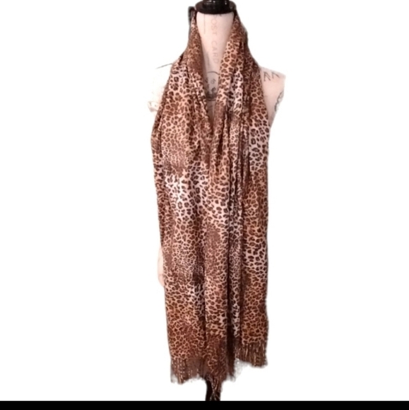 Cashmere Leopard Print Pashmina NWOT - Picture 2 of 5